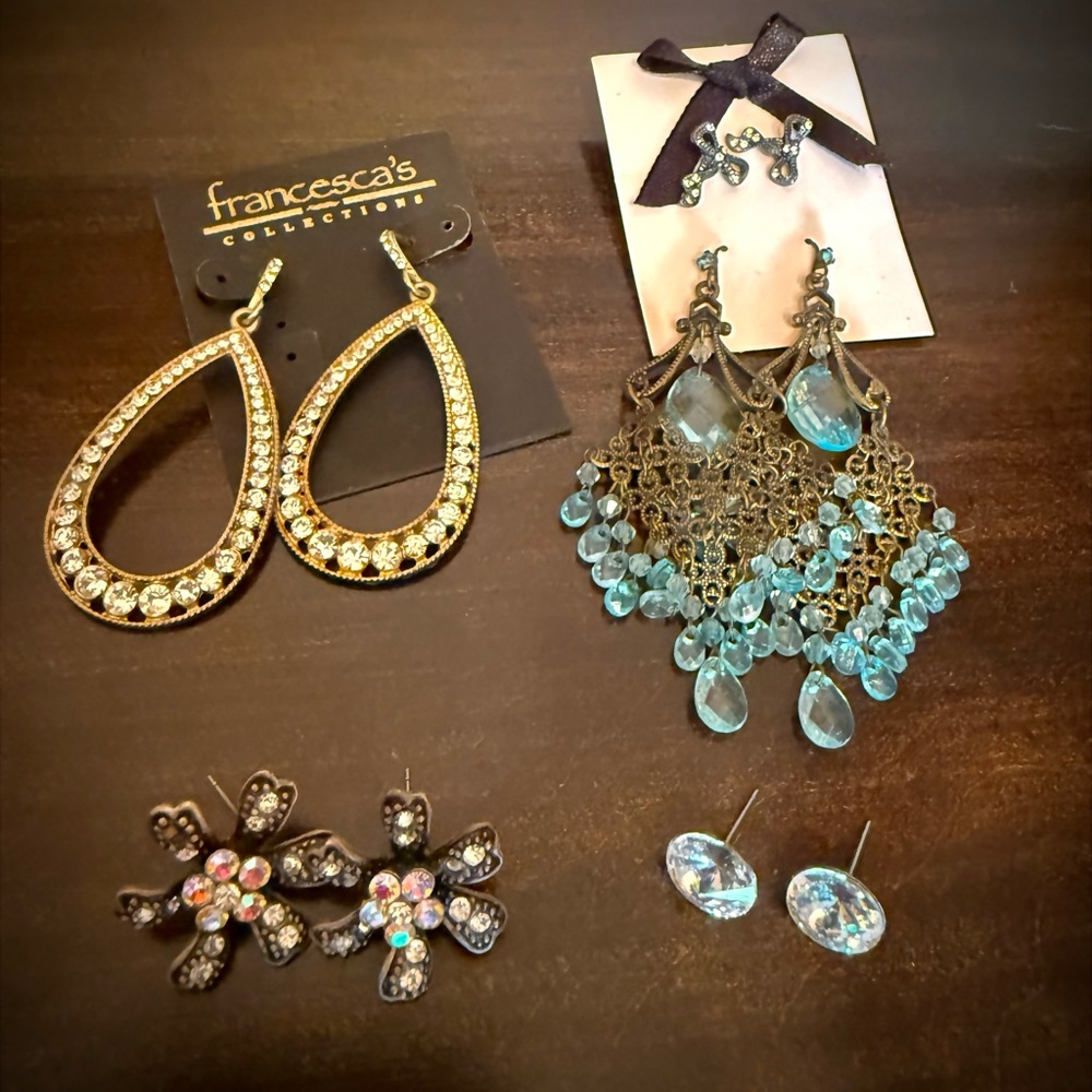 (5) Earring sets LOT #10